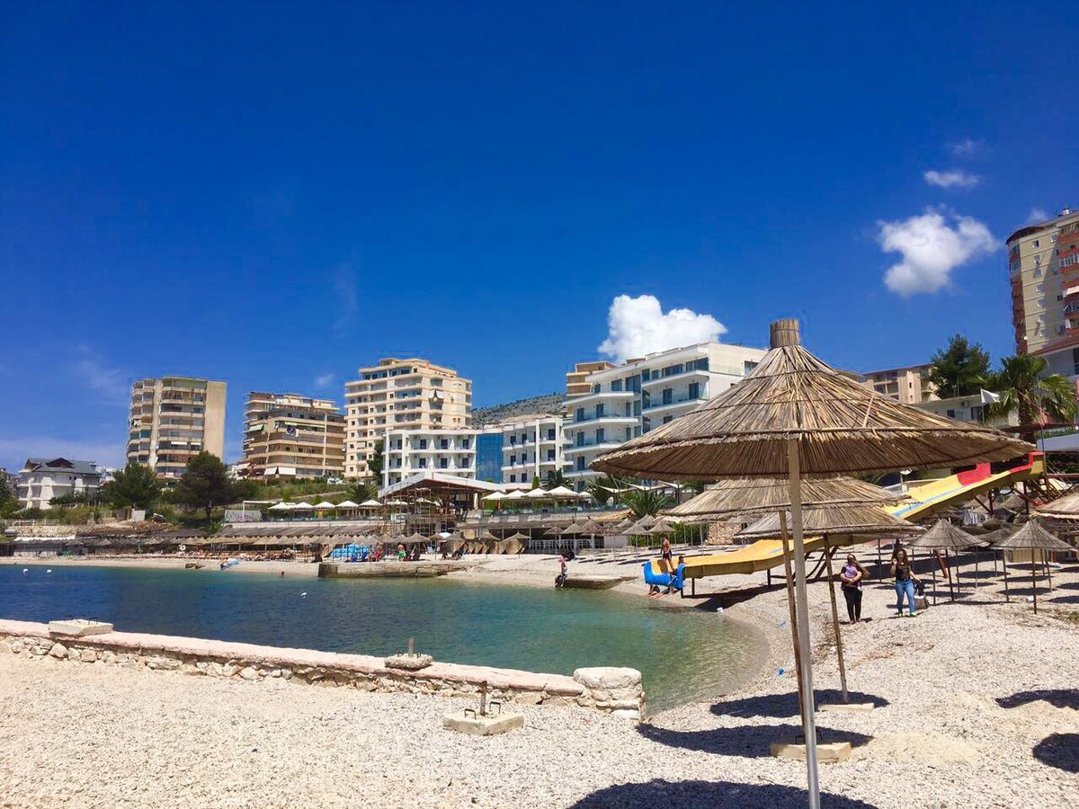 Skyfall Apartment Σαράντα Εξωτερικό φωτογραφία
